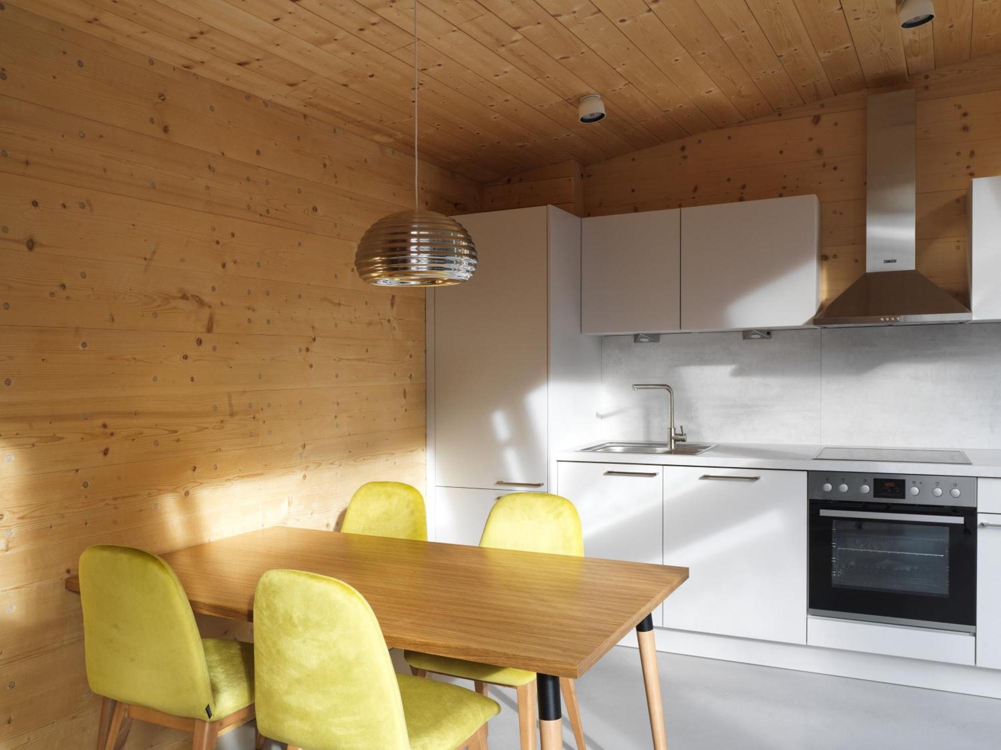 Mondholz - Urban Inn 24-7 Innsbruck Exterior photo